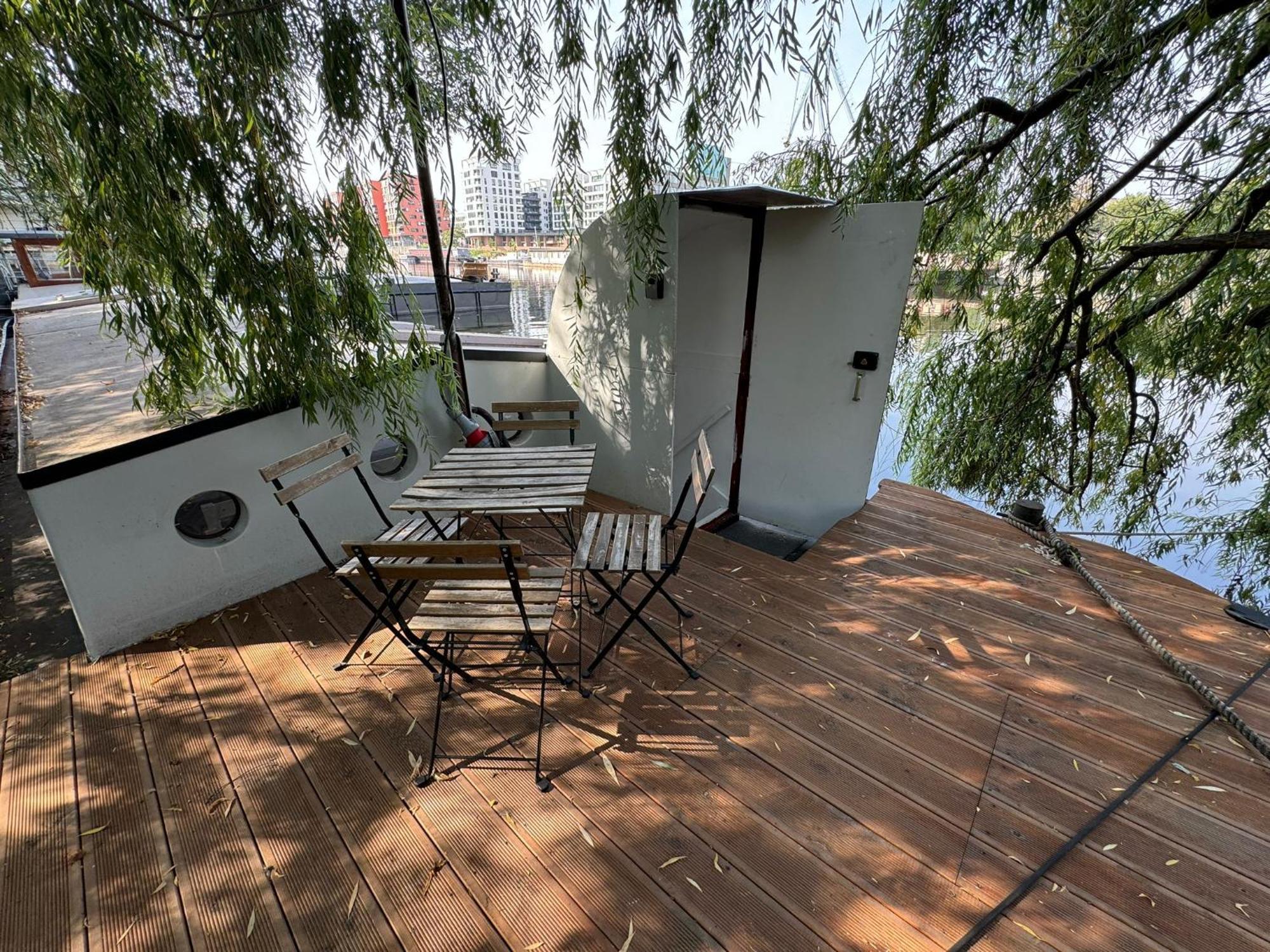 Отель Prague On Boat, Privat Pier, Free Parking Экстерьер фото